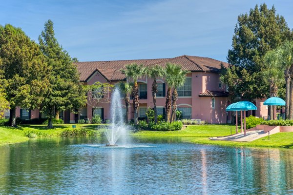 exterior at Las Palmas Apartments