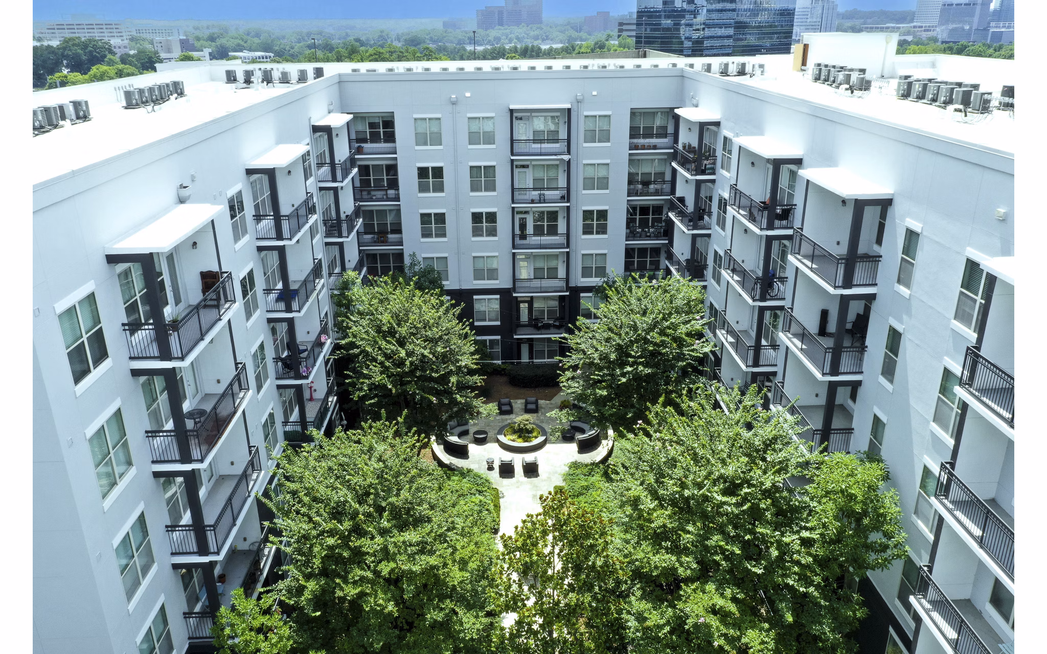Peachtree Dunwoody Place: Elegant of luxury apartments in Atlanta