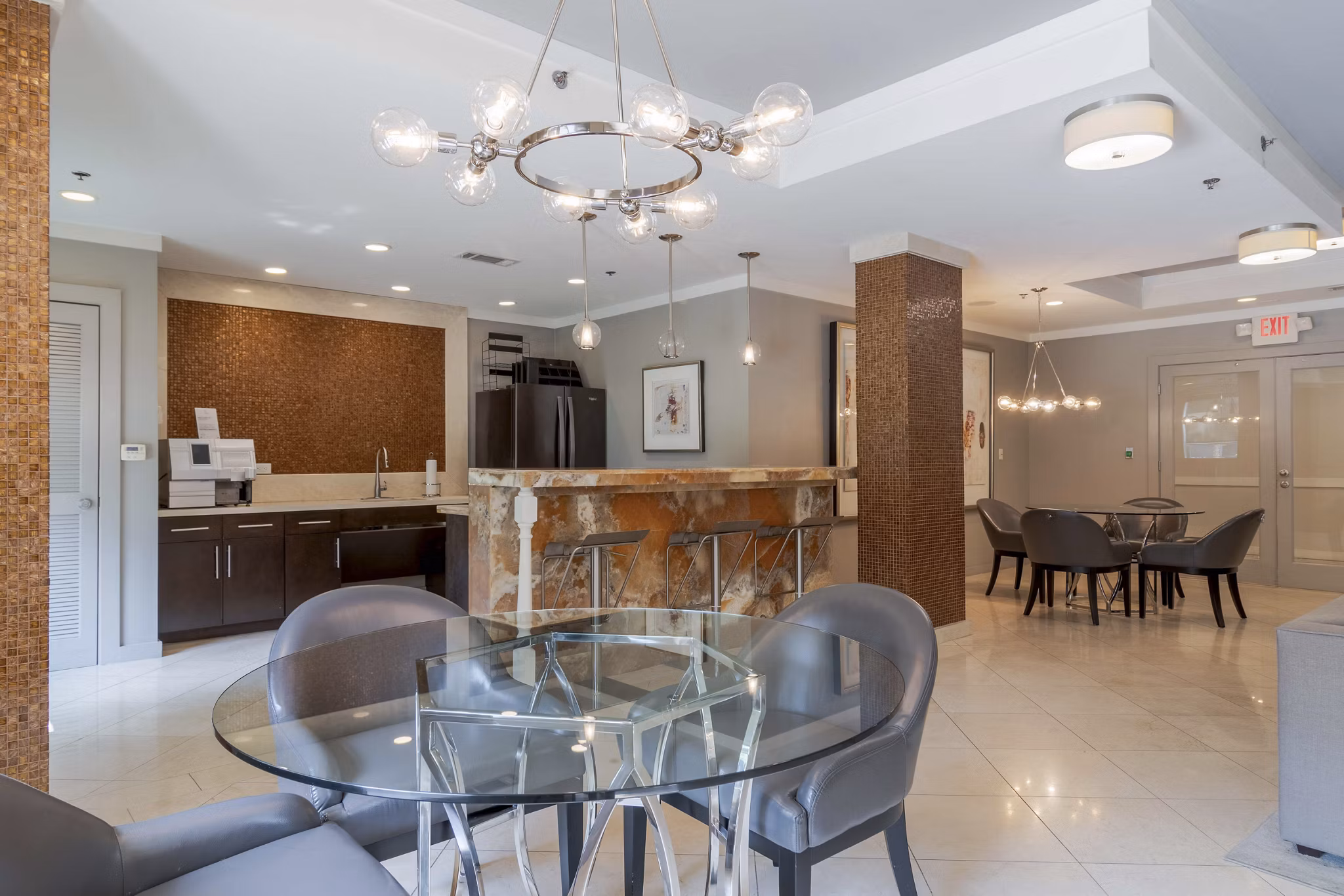Clubhouse featuring a modern design and cozy seating at Peachtree Dunwoody Place Apartments