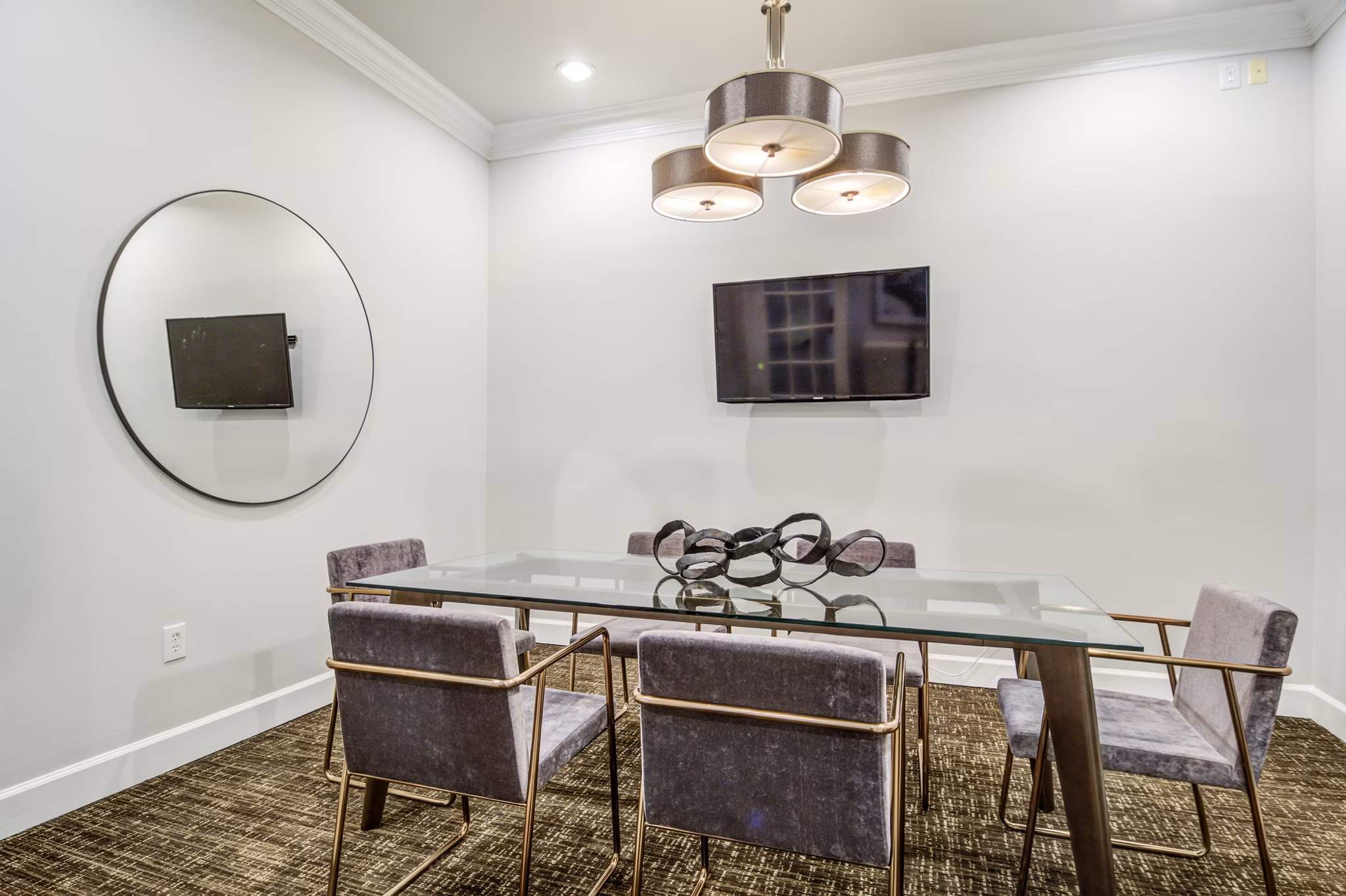 Phipps Place Apartments: Modern home office with sleek furniture and abundant natural light in a luxury Atlanta apartment
