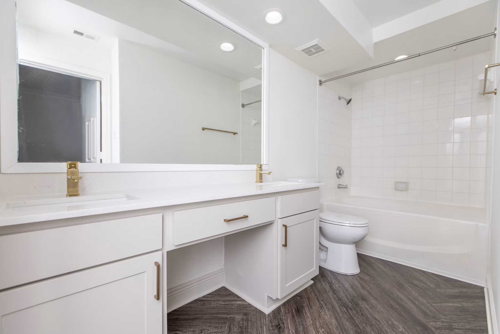 Bathroom at Park On Memorial Apartments