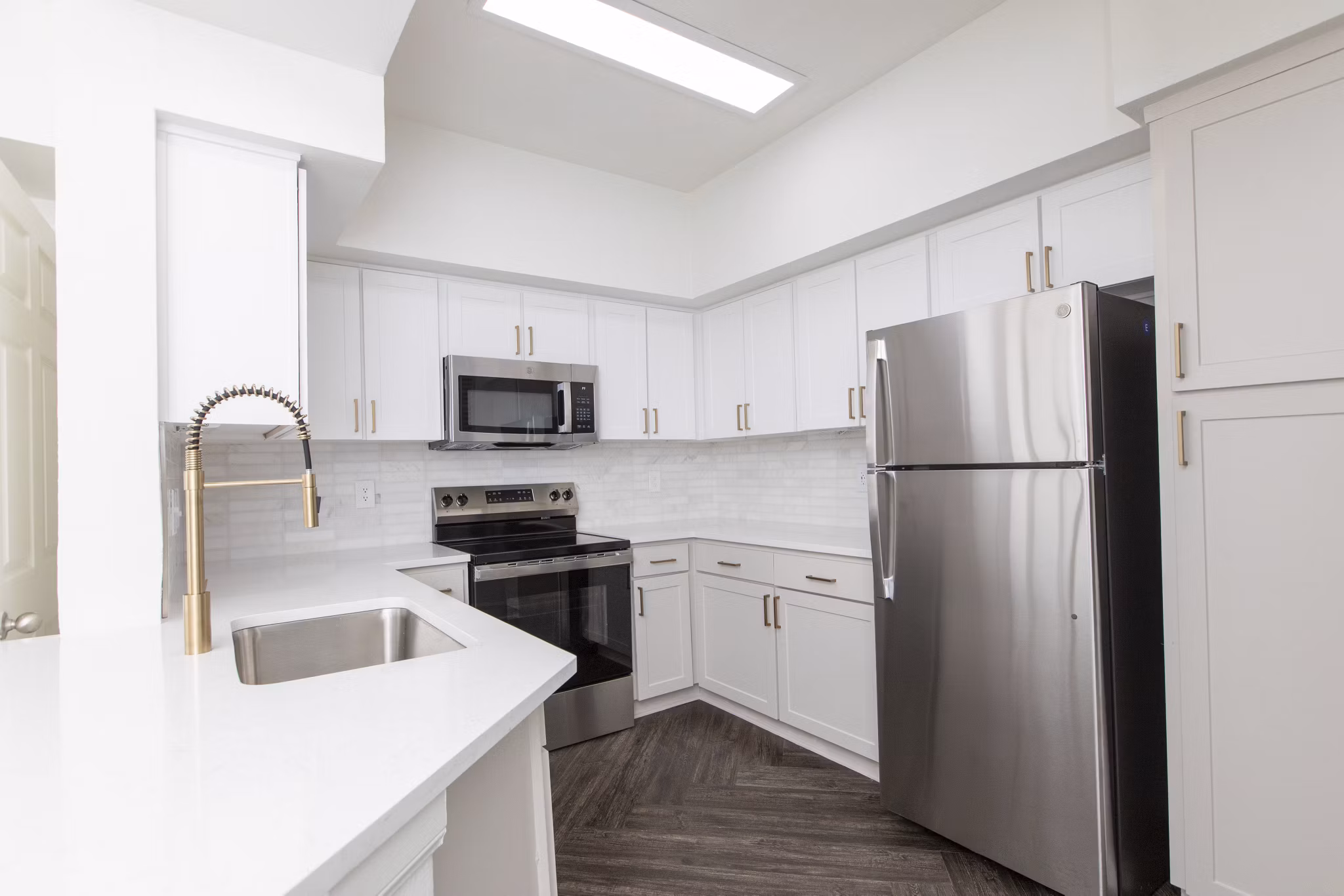 Kitchen at Park On Memorial Apartments