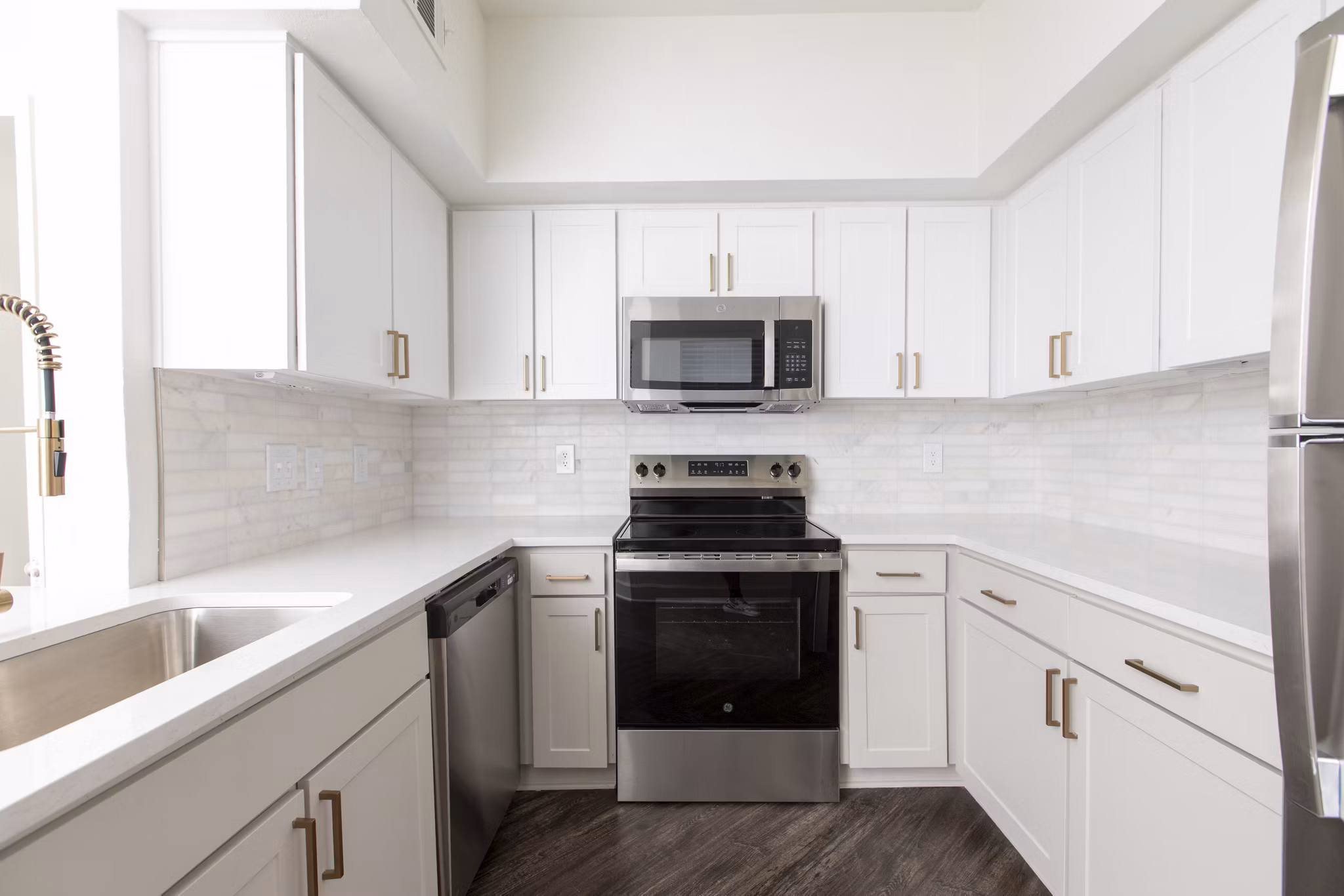Kitchen at Park On Memorial Apartments