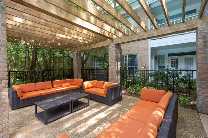 Spacious patio with modern furnishings at The Park on Memorial Apartments