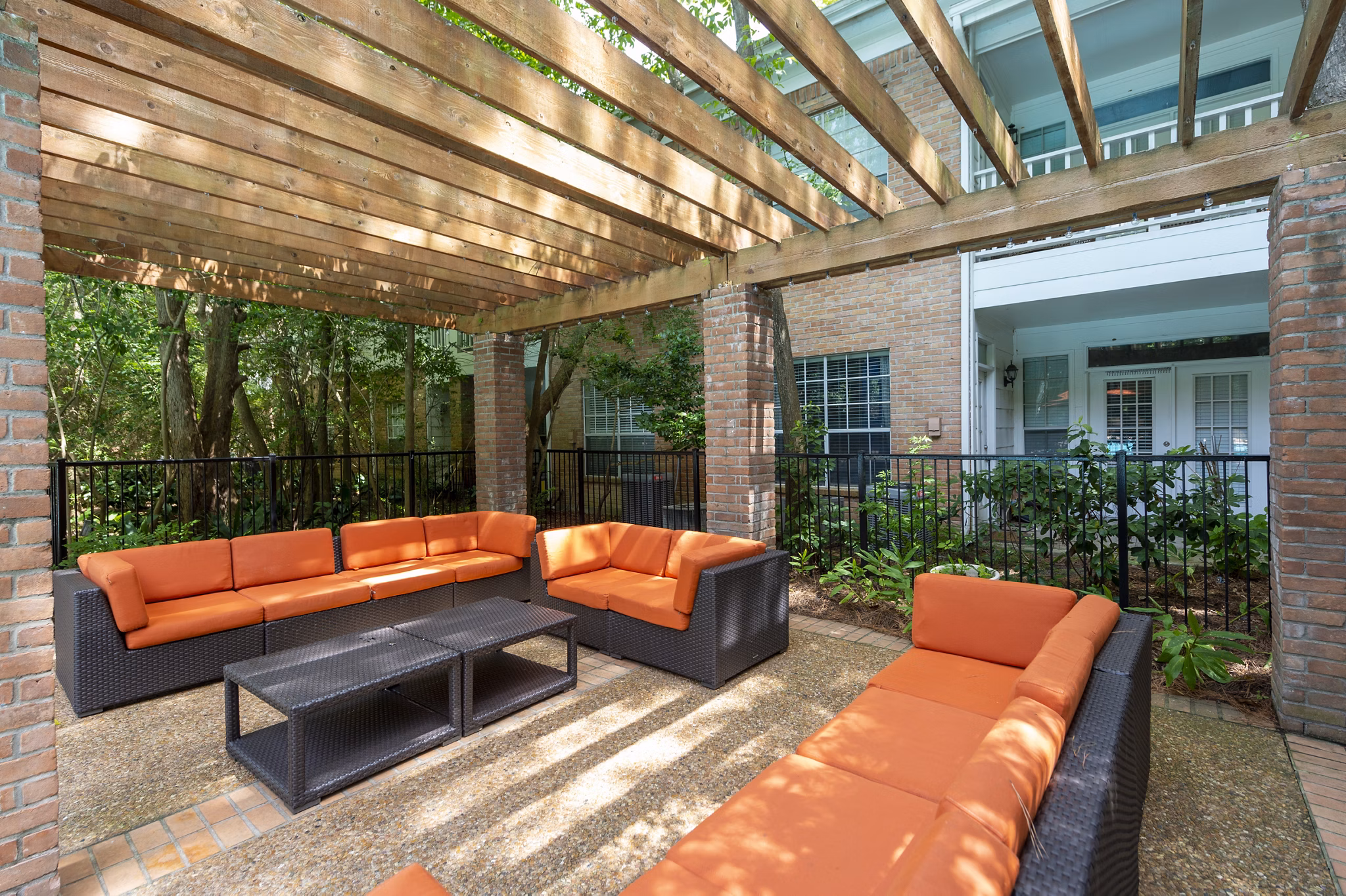 Spacious patio with modern furnishings at The Park on Memorial Apartments