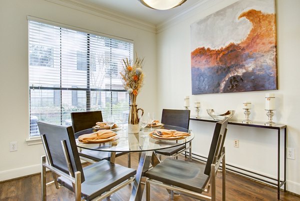 dining room at Park at River Oaks Apartments