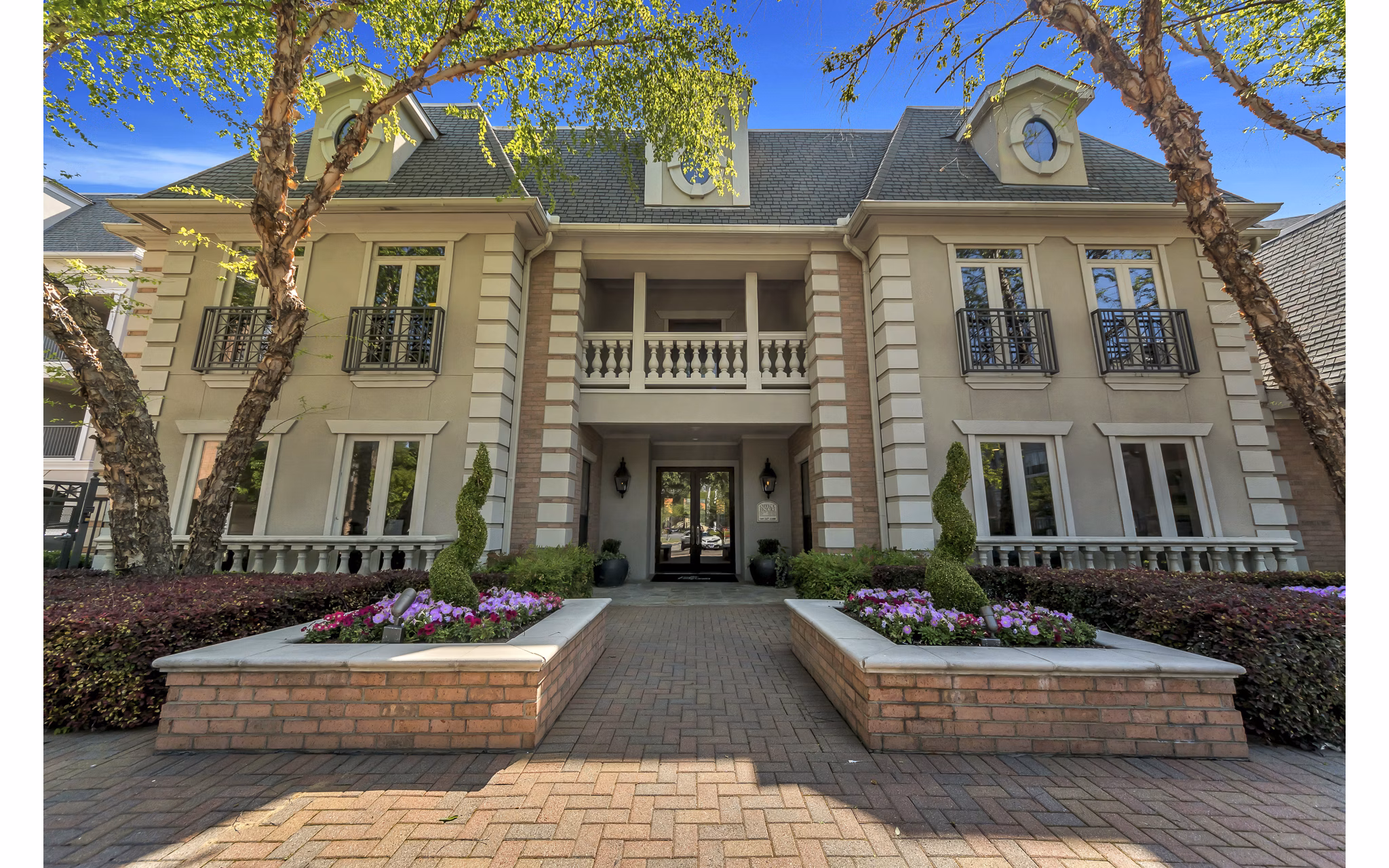 Renaissance at Preston Hollow: Luxury apartments featuring elegant in Dallas