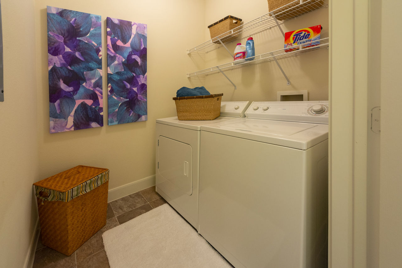 Laundry room at Village On The Lake