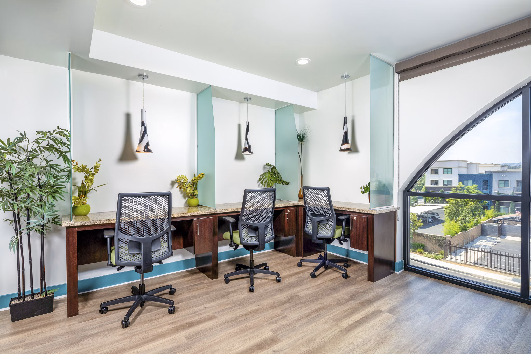 clubhouse business center at Latitude33 Apartments