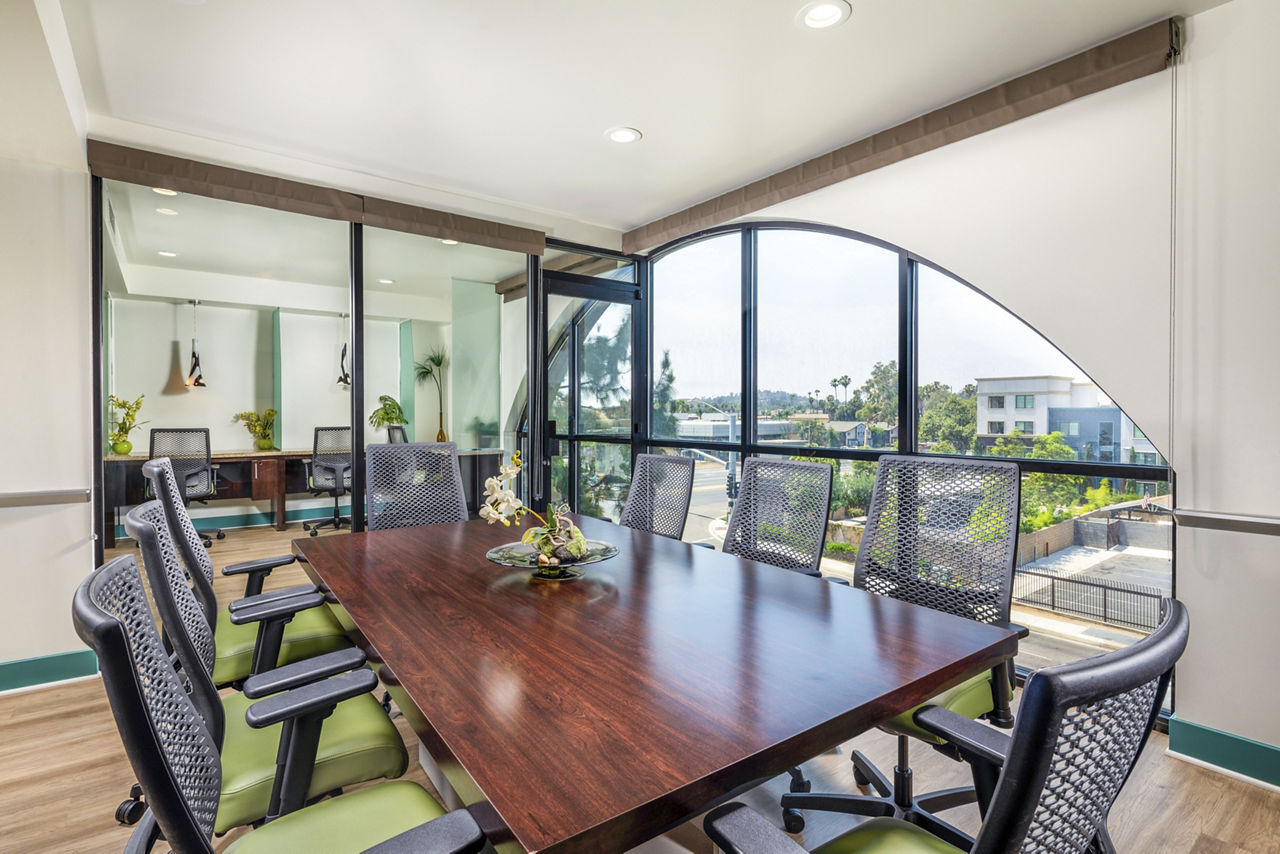 Work space at Latitude33 (3 of 3)