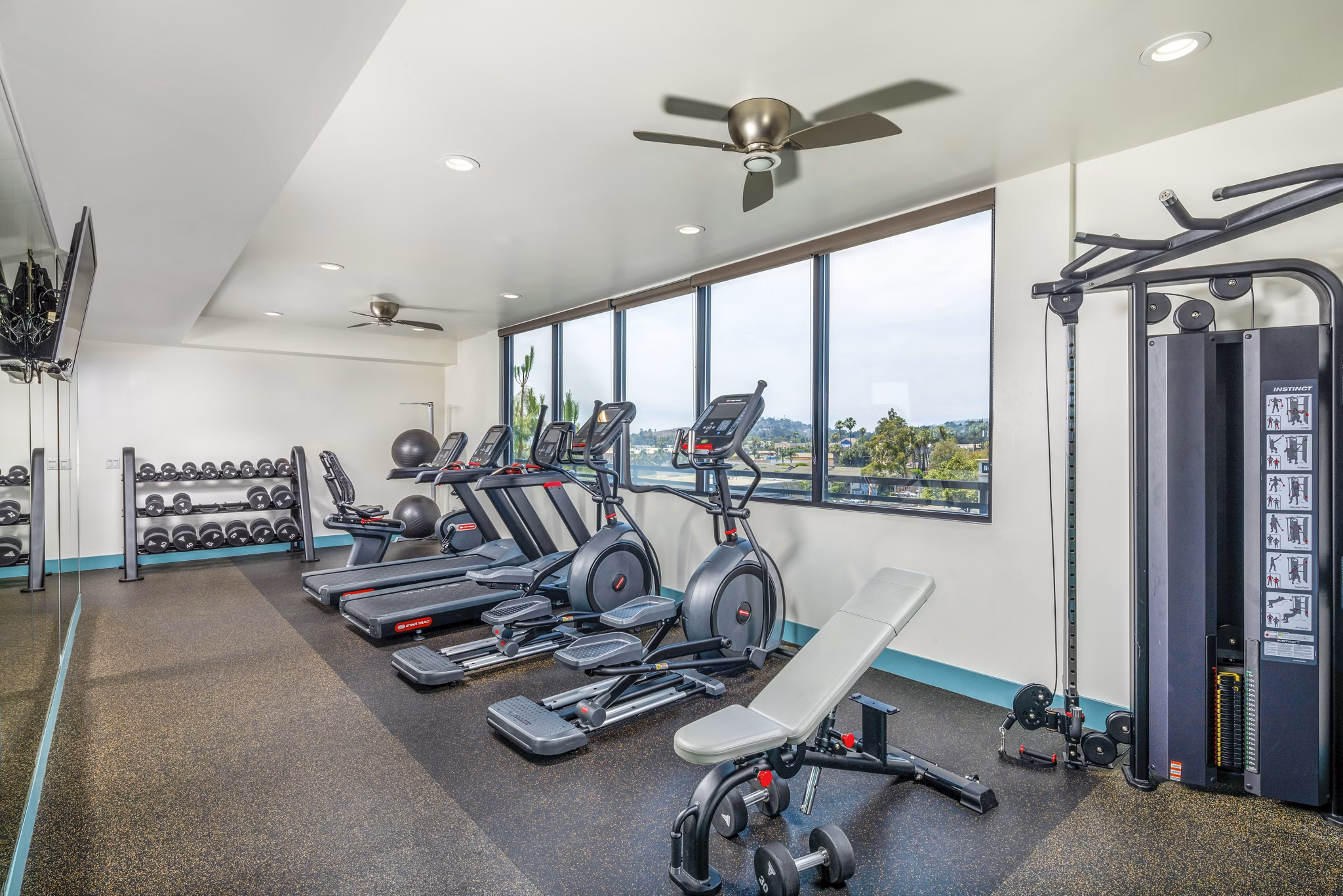 fitness center at Latitude33 Apartments