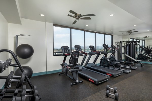 fitness center at Latitude33 Apartments