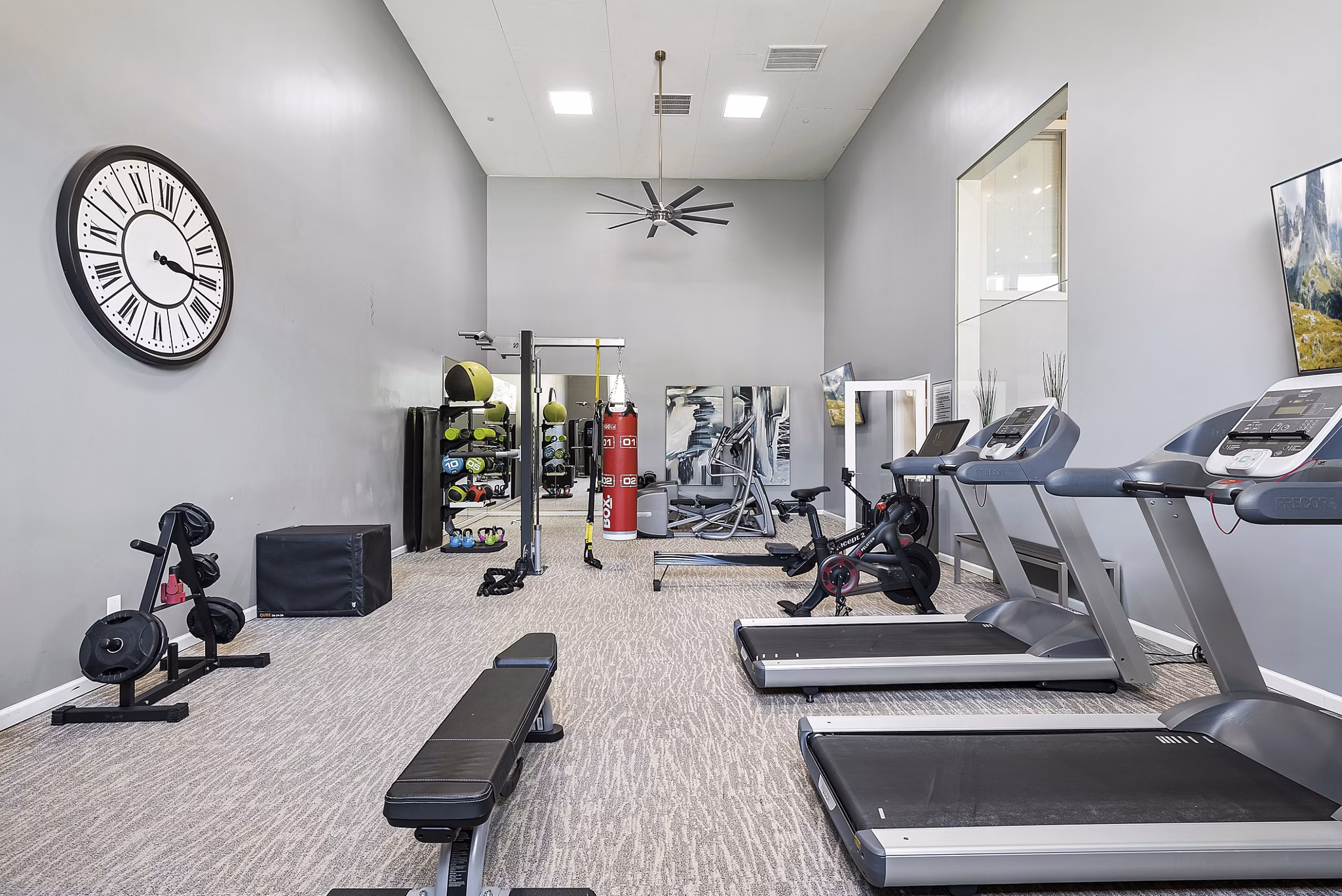 State-of-the-art fitness center with modern equipment at Concord Apartments