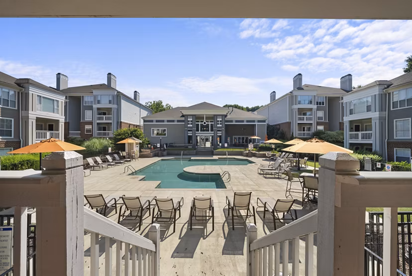 Luxury pool area at Concord Apartments, ideal for relaxation and leisure in a stylish setting
