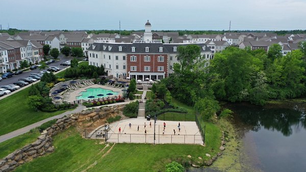 building/exterior at Middletown Landing Apartments