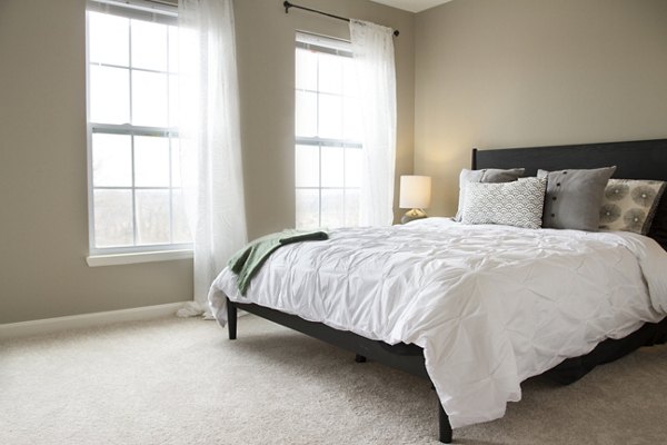 bedroom at Middletown Landing apartments 