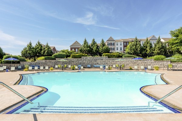 pool at Middletown Landing Apartments