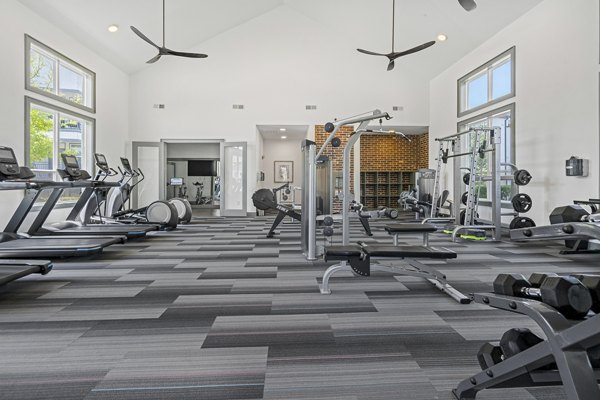 fitness center at Aven Ridge Apartments