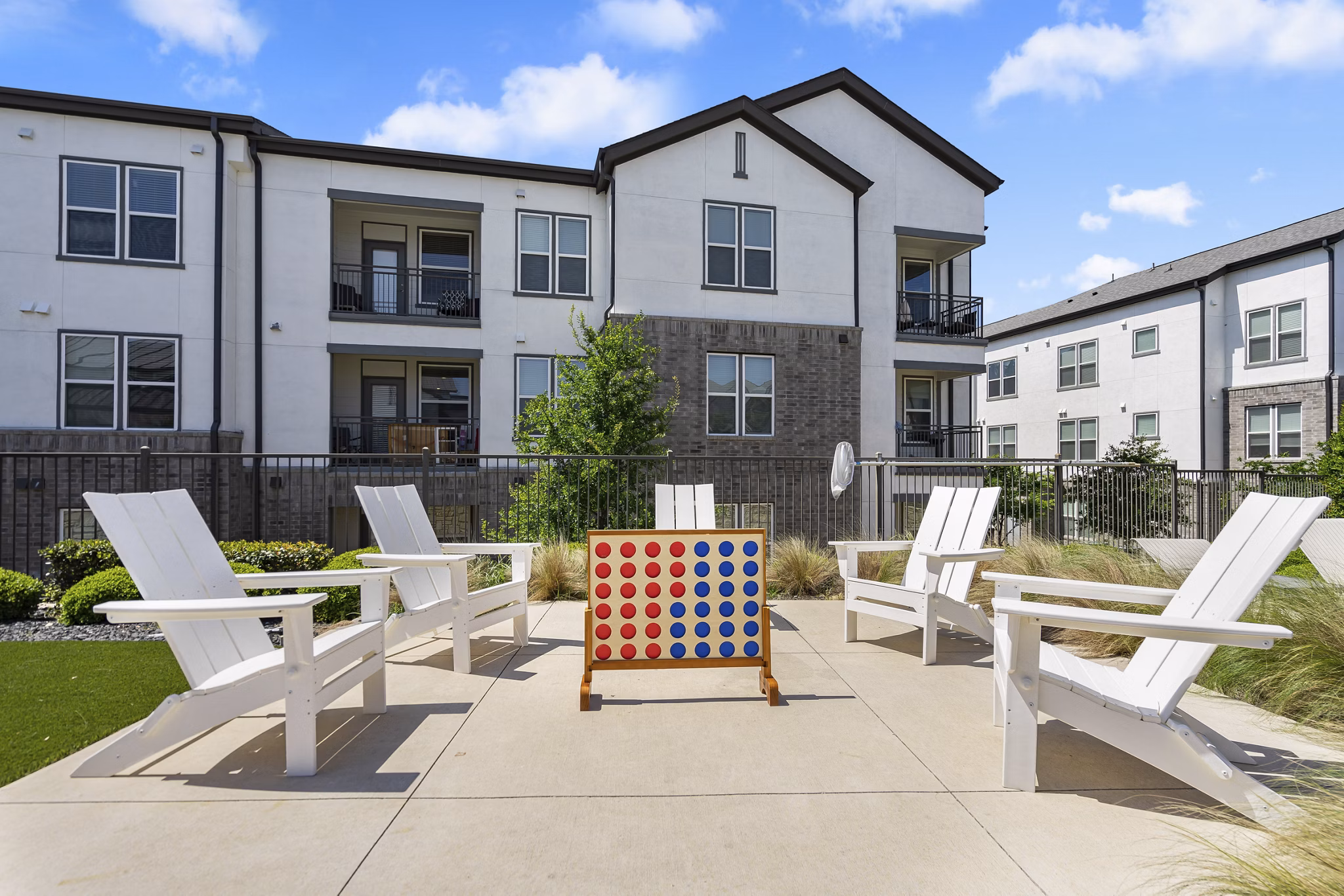 patio at Aven Ridge Apartments