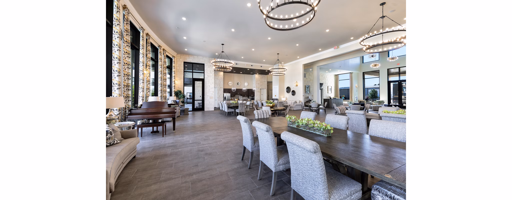 clubhouse at Ivy Point Cypress Apartments 