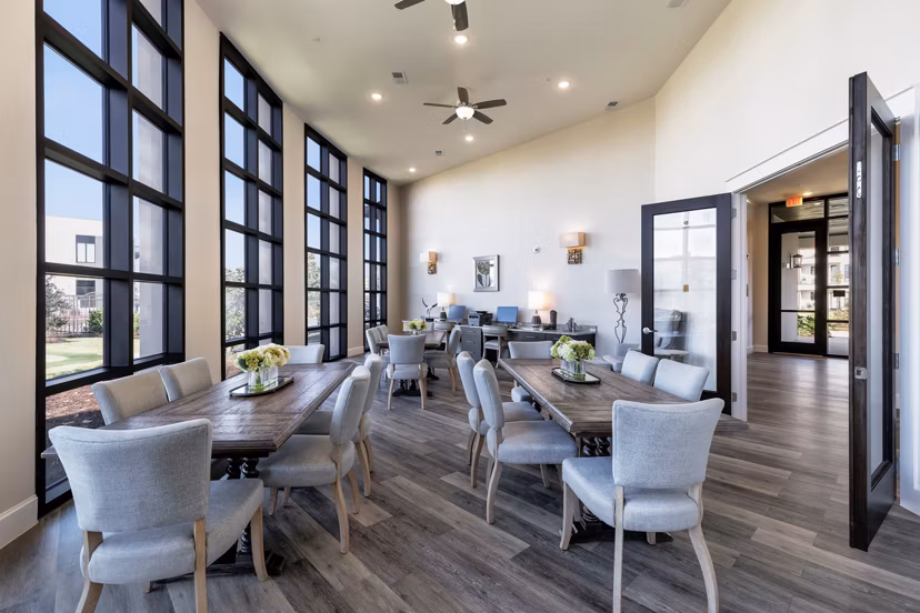 clubhouse at Ivy Point Cypress Apartments 