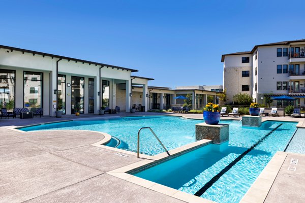 Pool at Ivy Point Cypress Apartments