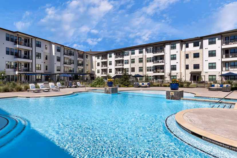 pool at Ivy Point Cypress Apartments 