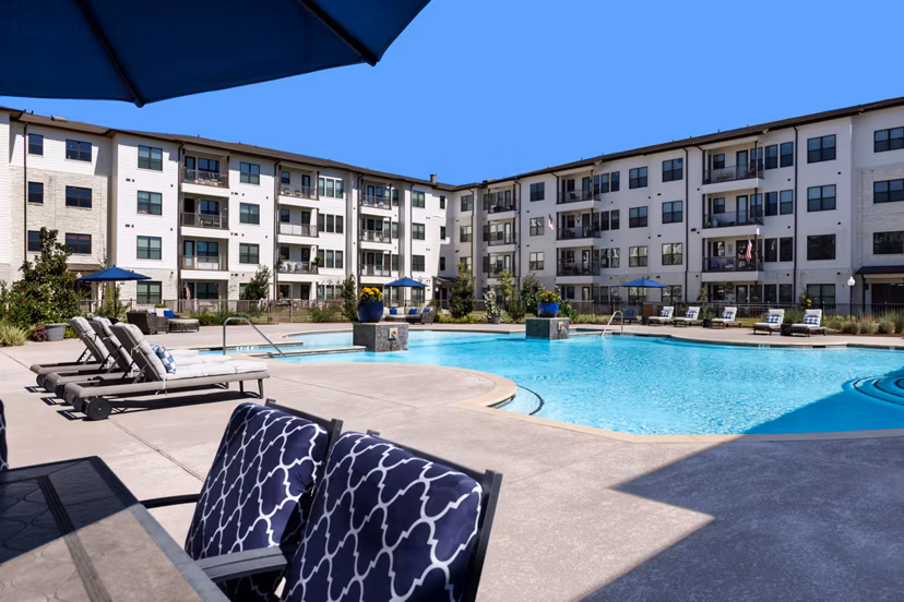 pool at Ivy Point Cypress Apartments 
