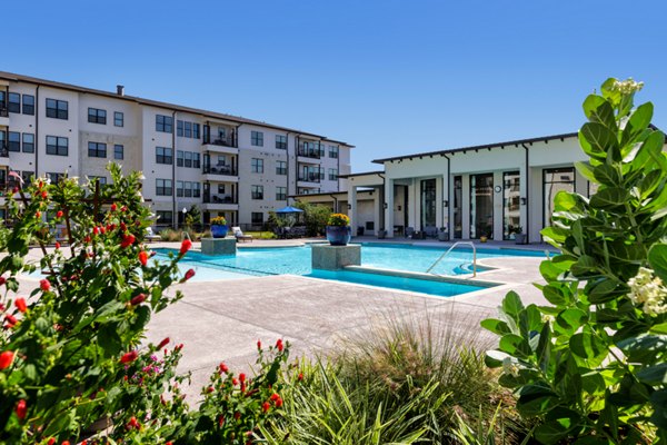 pool at Ivy Point Cypress Apartments 