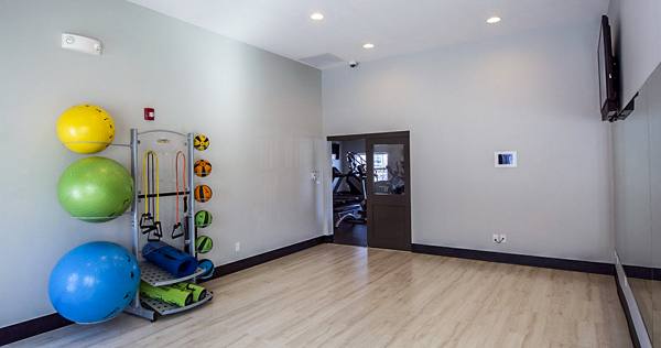 yoga studio at Aspire Townhomes Apartments