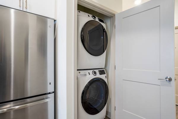laundry room at Vista Brooklyn Apartments