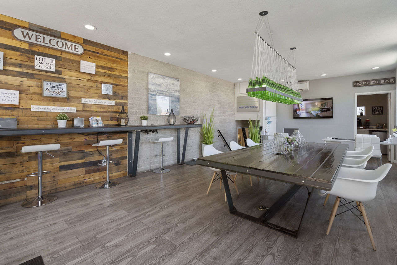 Crosstown Phoenix Apartments Phoenix Az 4 of 12