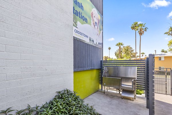 Crosstown Phoenix East Apartments