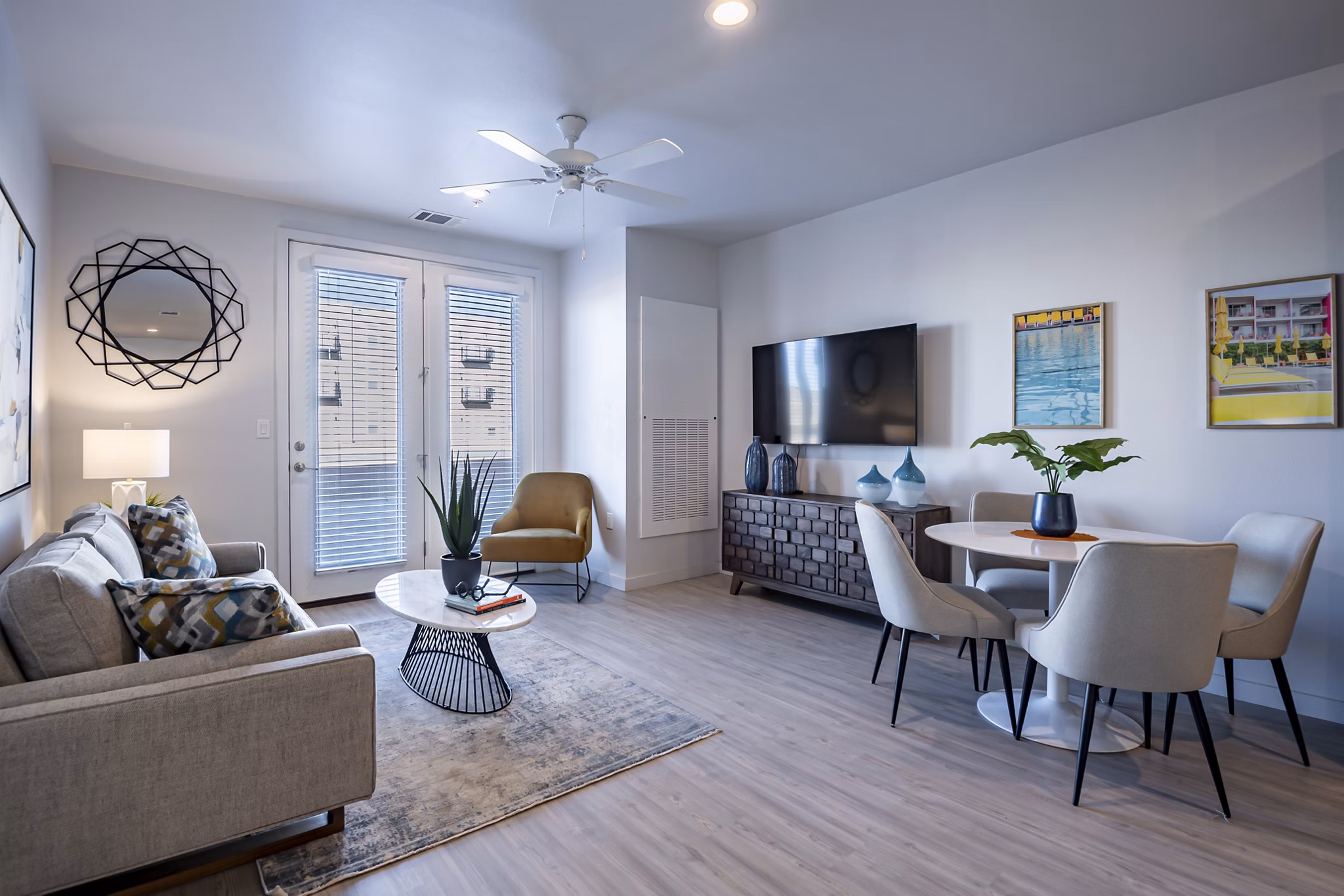 Spacious kitchen with stainless steel appliances in FLATZ 432 Apartments