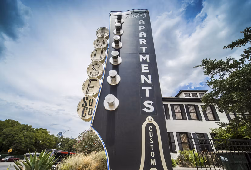 Muse at SoCo: Contemporary luxury apartments in vibrant urban setting