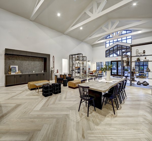 Leander Park Apartments: Elegant clubhouse with cozy seating and modern decor