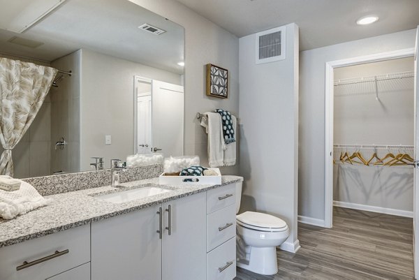 Wells Park Apartments: Contemporary studio apartment with modern finishes in vibrant Wells Park neighborhood