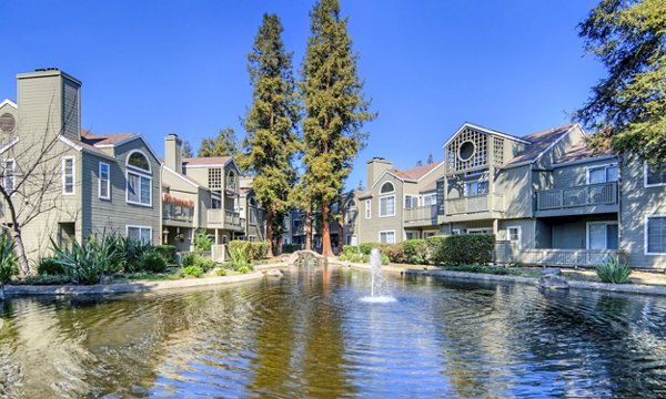 Wood Creek Apartments: Elegant building in a tranquil setting