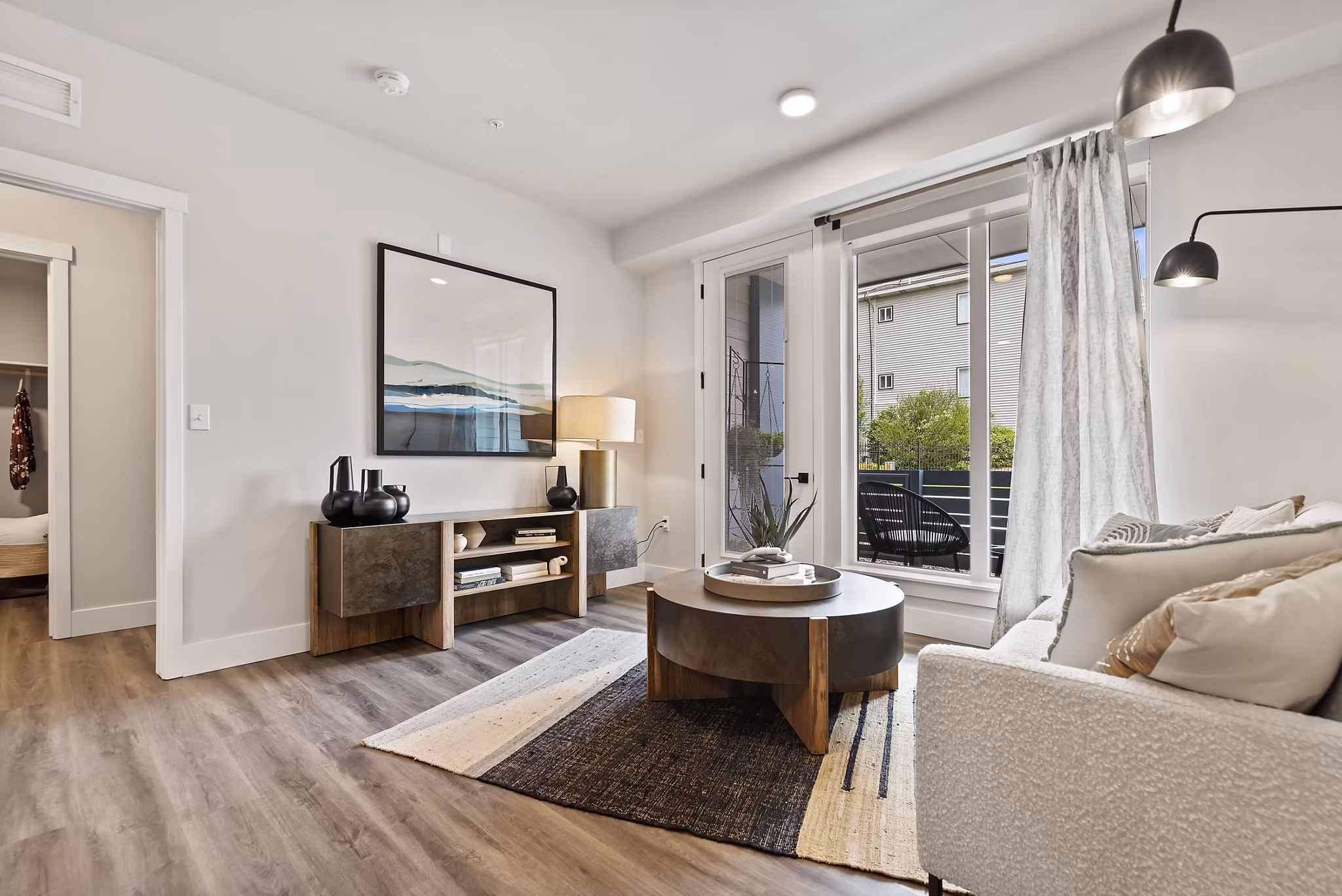 living room at River Pointe Premier Apartments