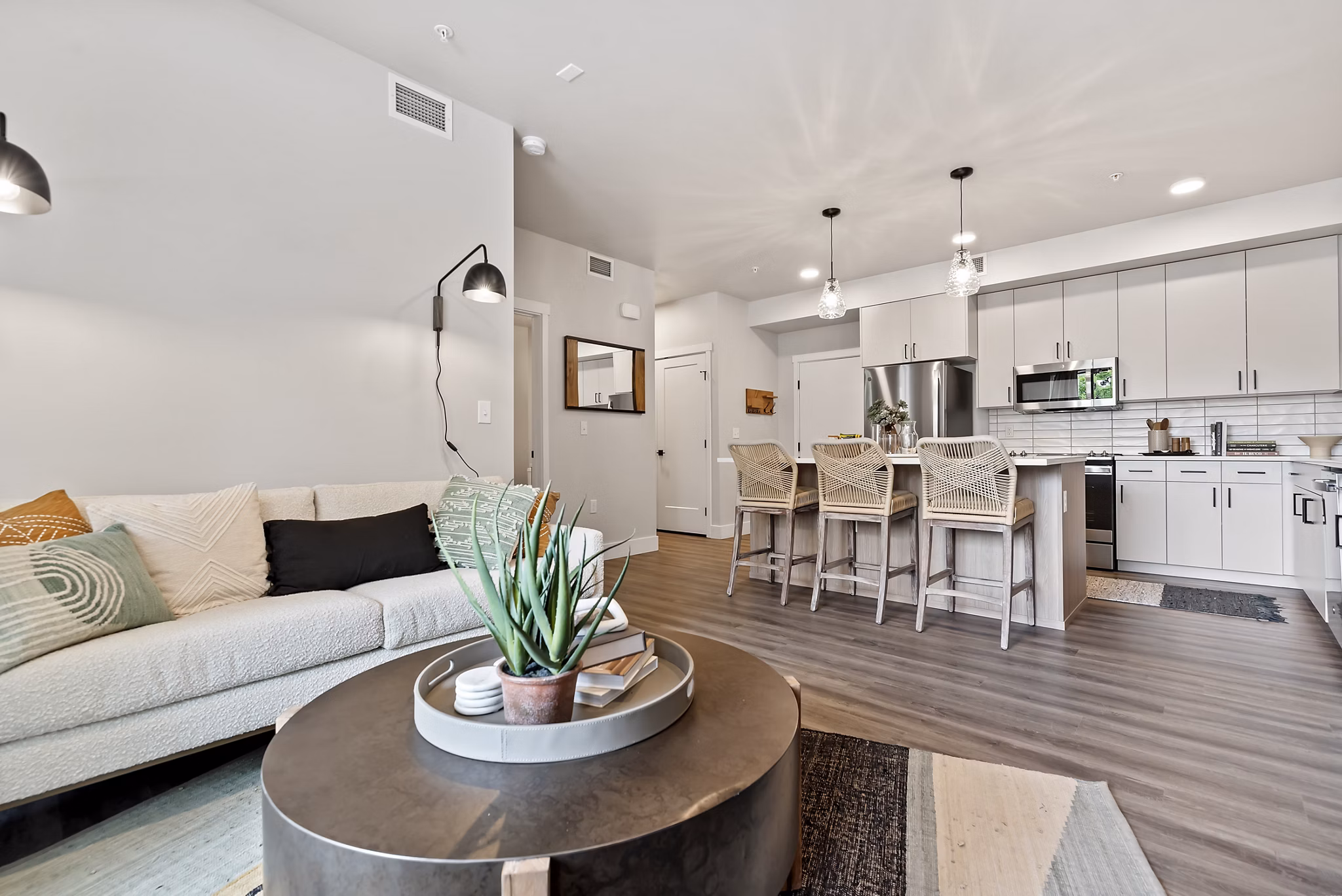 living room at River Pointe Premier Apartments