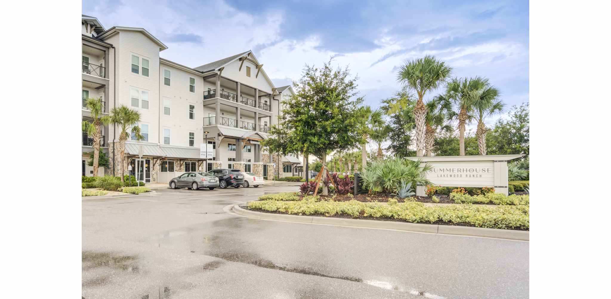 building/exterior at Summerhouse Lakewood Ranch Apartments