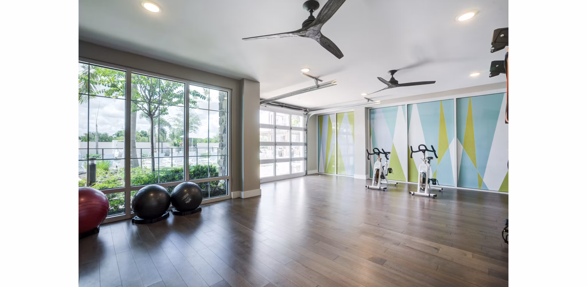 fitness center at Summerhouse Lakewood Ranch Apartments