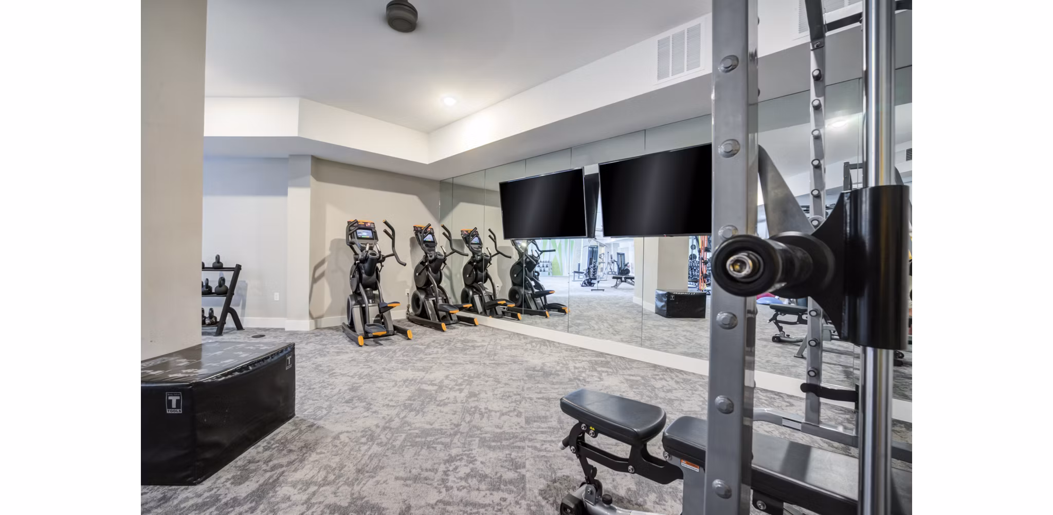 fitness center at Summerhouse Lakewood Ranch Apartments
