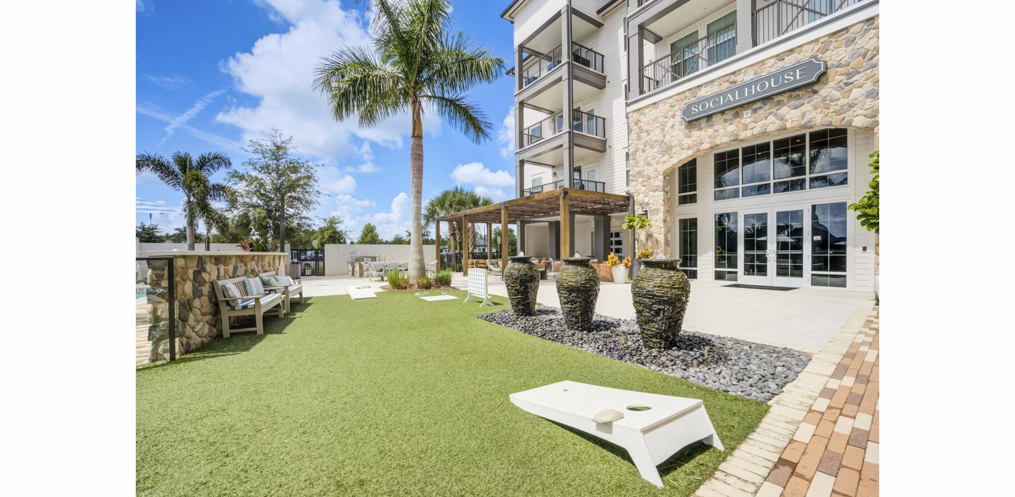 patio at Summerhouse Lakewood Ranch Apartments