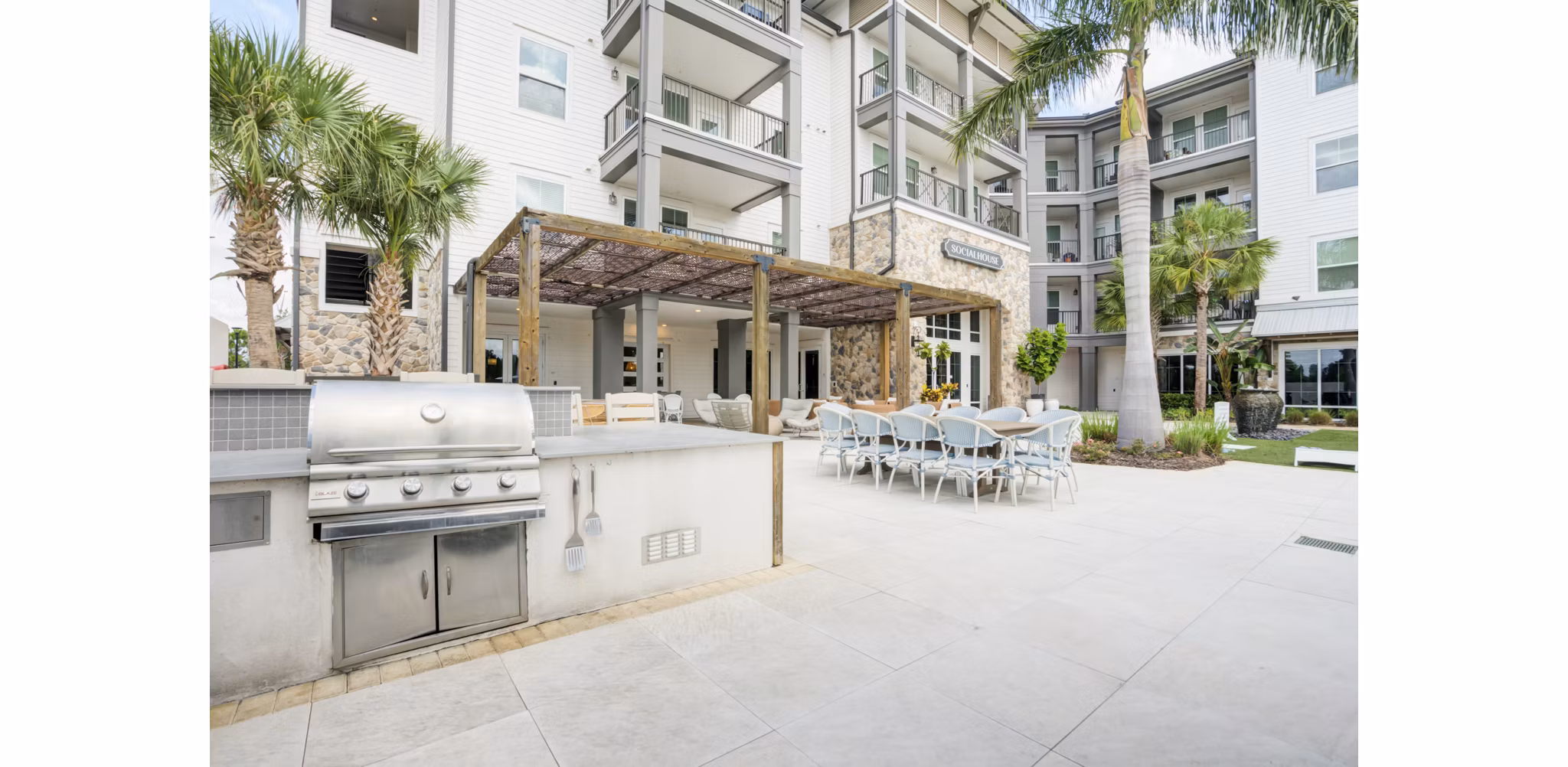 patio at Summerhouse Lakewood Ranch Apartments