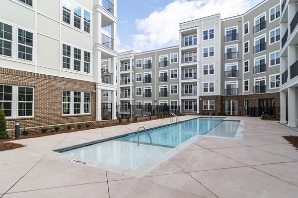 pool at Broadstone Upper Westside Apartments 