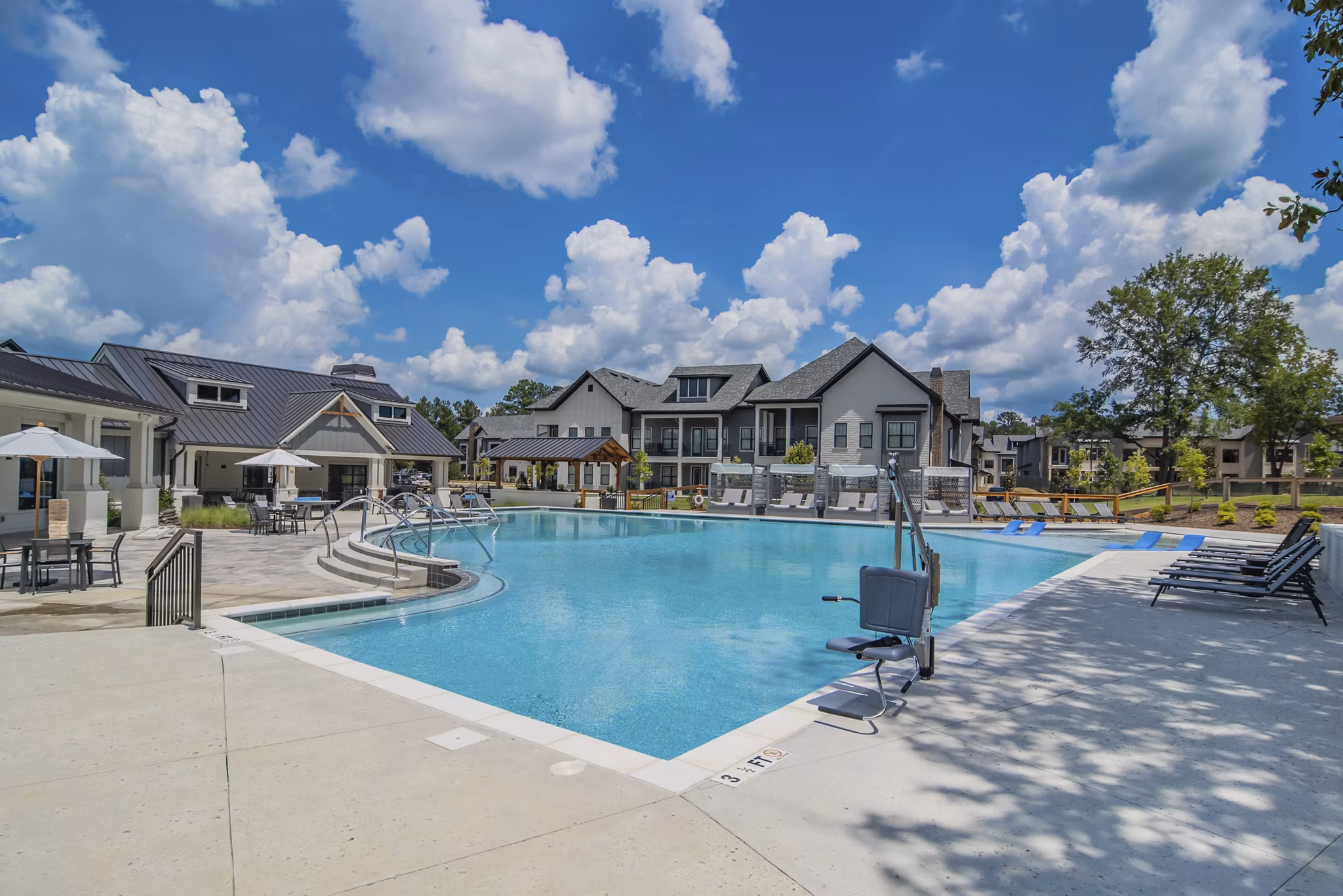 Property images of The Heron at River Island Apartments