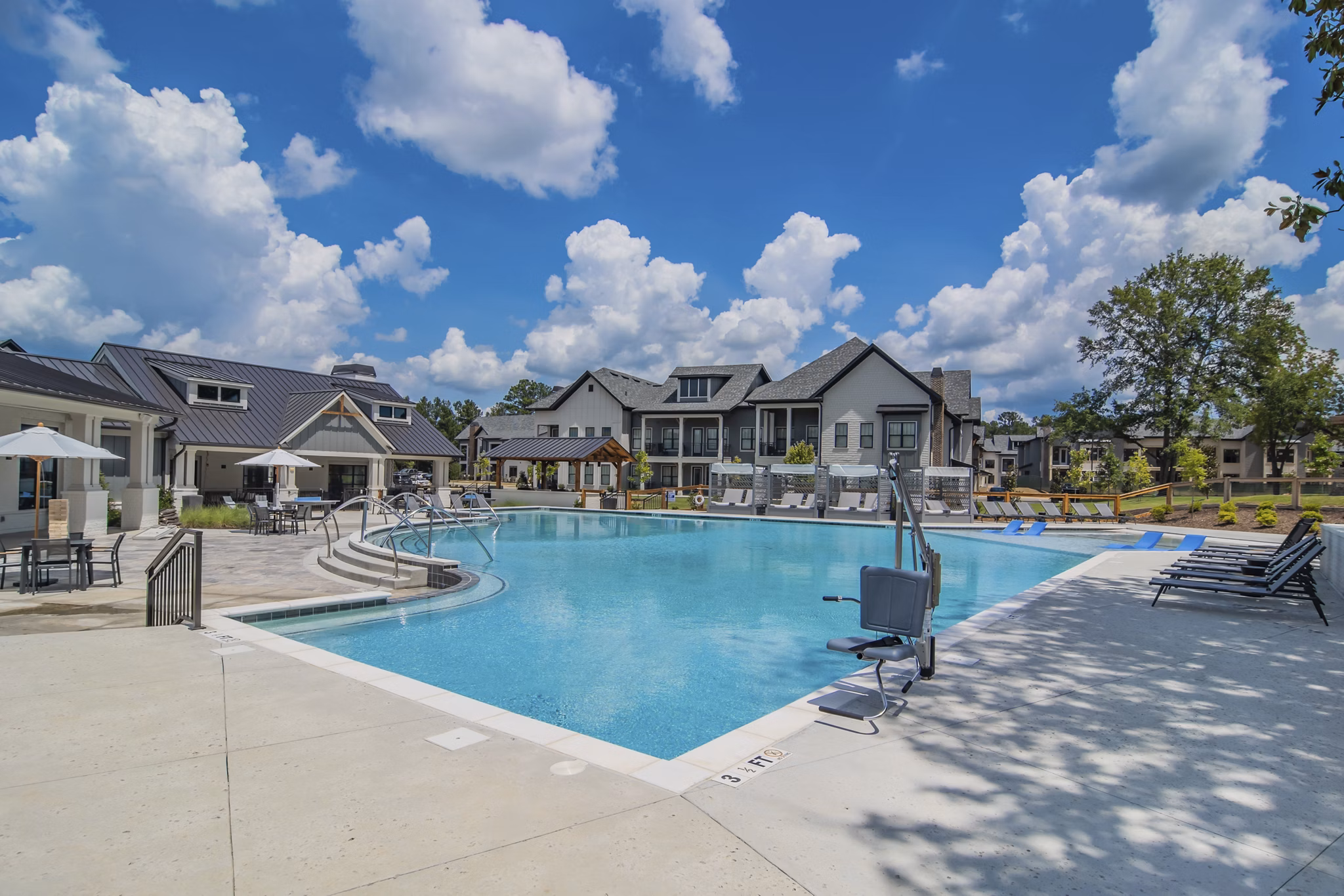 Property images of The Heron at River Island Apartments