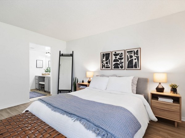 bedroom/home office at Parc at 21st & Rock Apartments