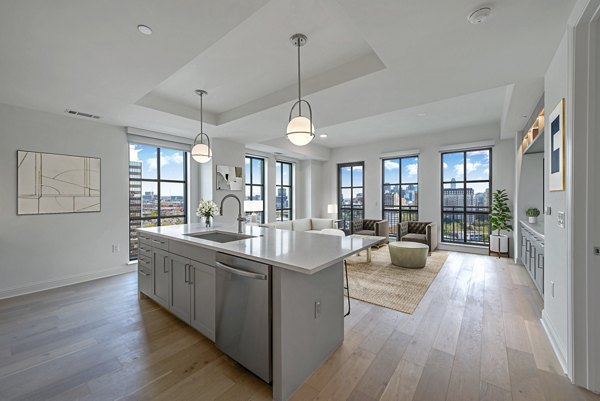 kitchen at Novel Turtle Creek Apartments